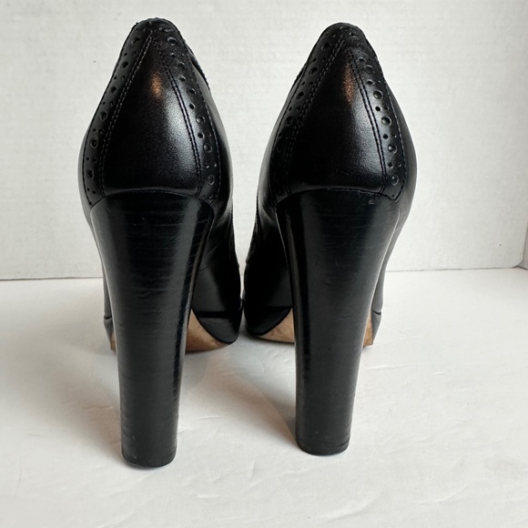 Coach Lynne Black Leather Platform Pumps Heels Size 9.5 Stacked Heel Fringe - Picture 9 of 16